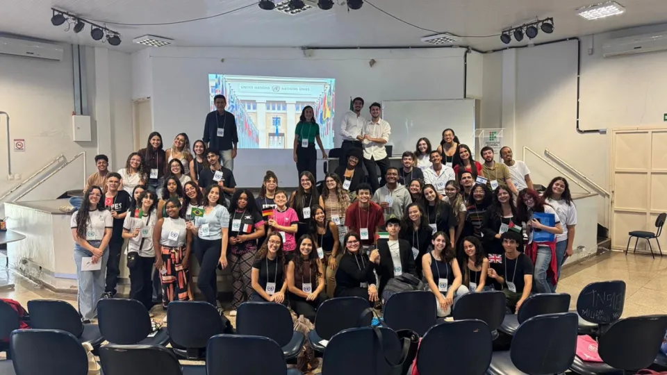 Curso de Relações Internacionais promove o 'ONU na Sala de Aula das ...